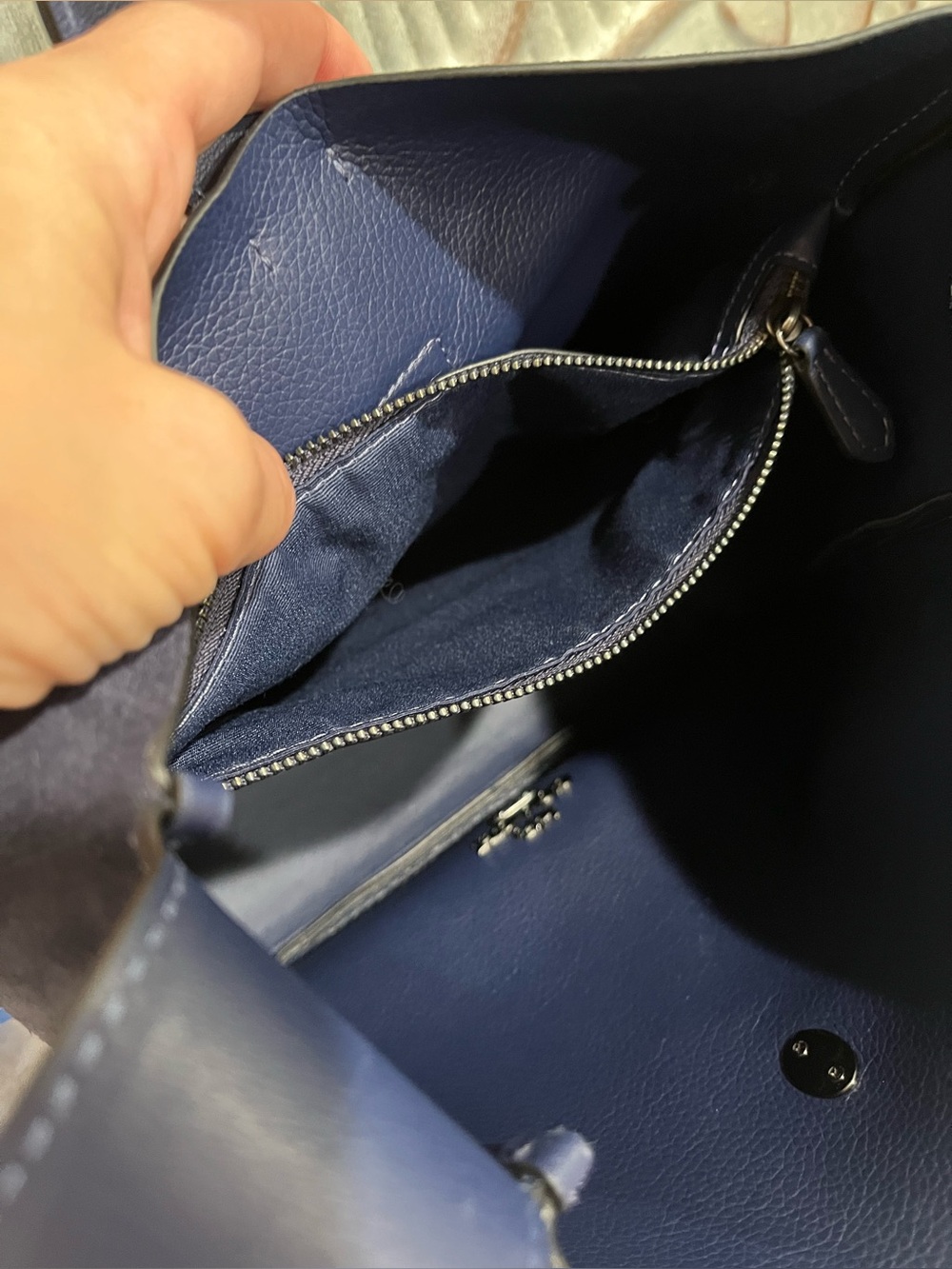 COACH Hadley Blue Suede Turn Lock Shoulder Bag CW004 - Picture 11 of 13